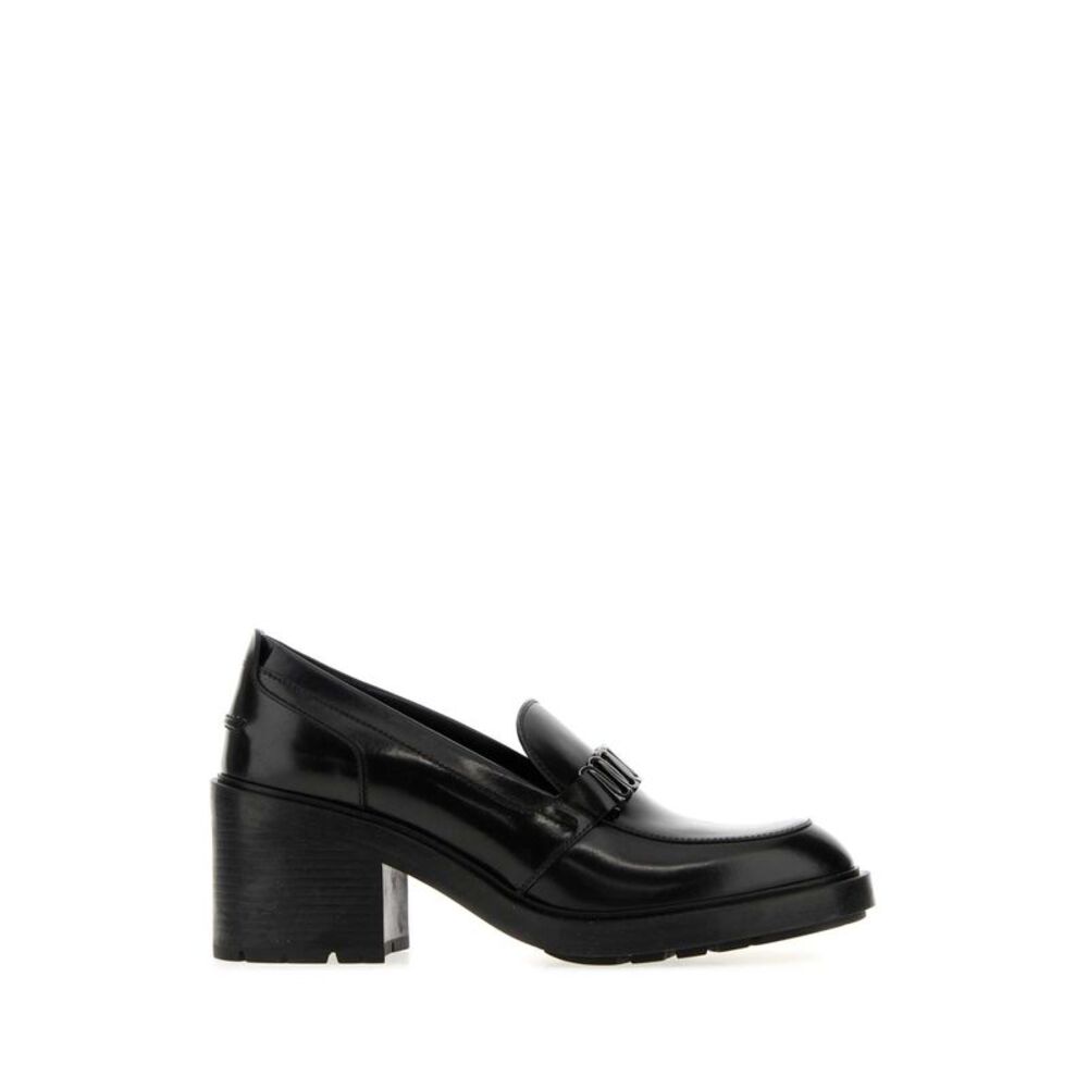 Salvatore Ferragamo Women Black Leather Marla Pumps